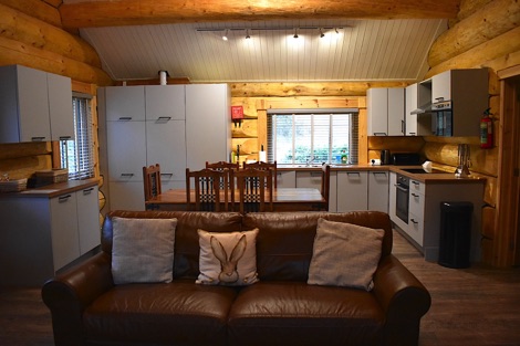 Ewes Water Log Cabins Willow Cabin living room